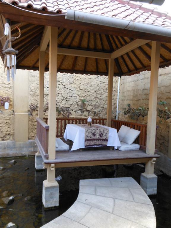 אמד Barong Cafe Bungalow And Restaurant מראה חיצוני תמונה