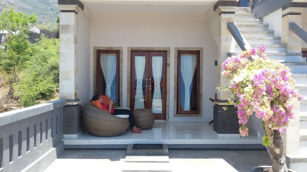 אמד Barong Cafe Bungalow And Restaurant מראה חיצוני תמונה