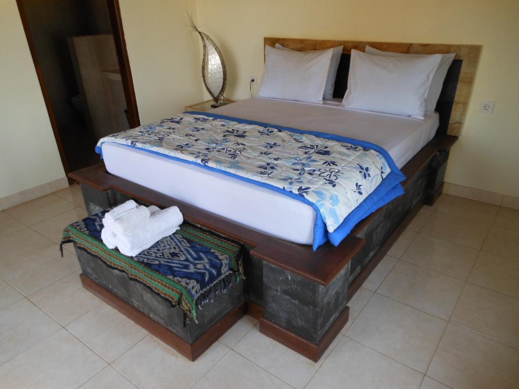 אמד Barong Cafe Bungalow And Restaurant מראה חיצוני תמונה