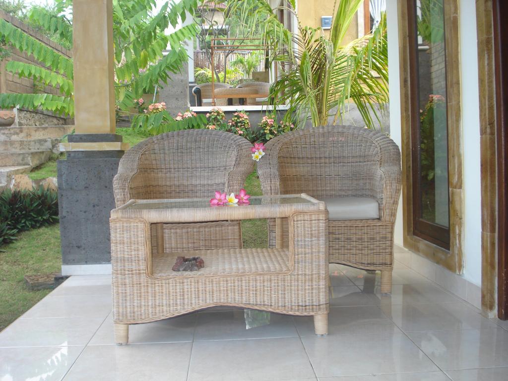אמד Barong Cafe Bungalow And Restaurant מראה חיצוני תמונה